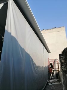 Montaje de lonas en los 4 puntos de los templos
